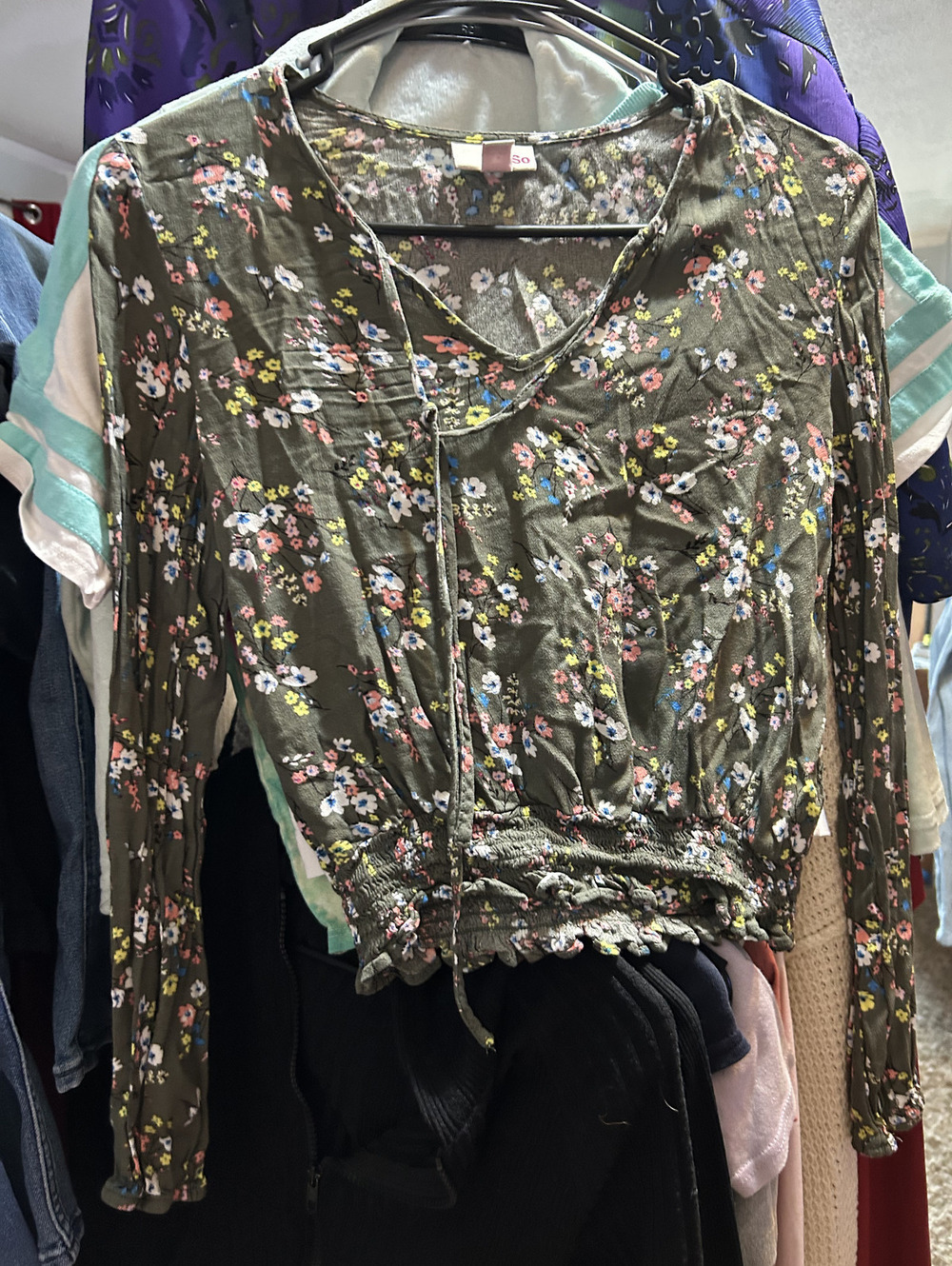 So Women's Floral Long Sleeve Crop Top XS